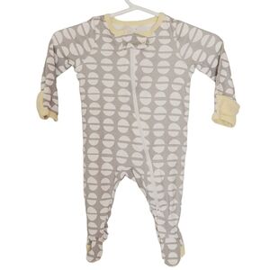 🟢K1102 * Cloud Island Footed One Piece Pajama Gray White Size NB